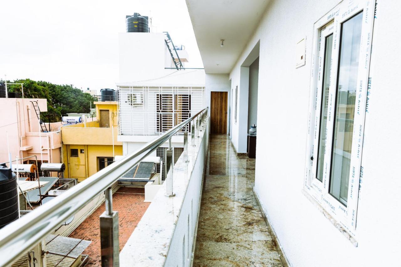 Rvr Home - Beautiful Rooms Bangalore Extérieur photo